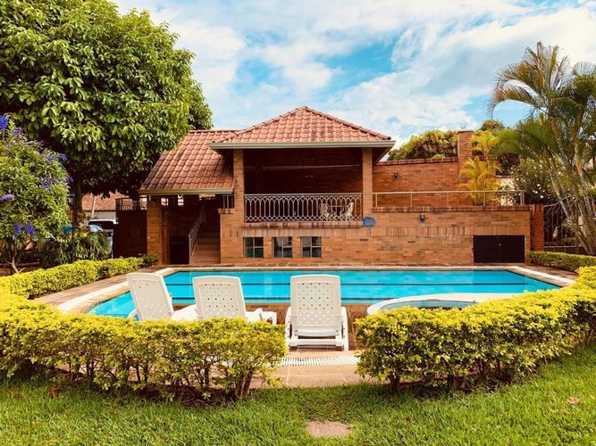 Casa de 4 alcobas en venta en Lagos Del Cacique, Bucaramanga, 340 m² · foto 13 de 13
