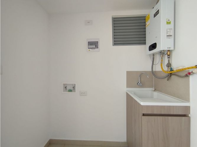 Apartamento de 3 alcobas en venta en El Porvenir, Rionegro, 77 m² · foto 12 de 12