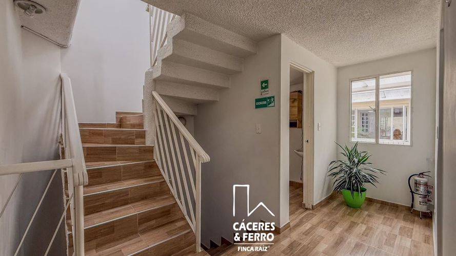 Casa de 5 alcobas en venta en Cedritos, Bogotá, 261 m² · foto 18 de 21