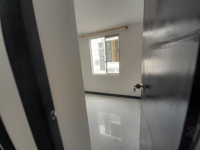 Apartamento en venta en Perdomo Alto, Bogotá · foto 8 de 19