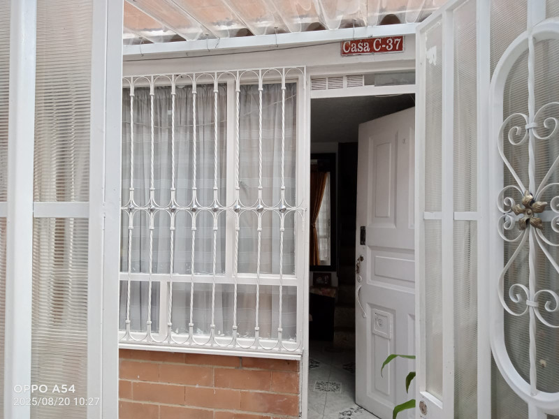 Casa en venta en Centro Usme, Bogotá · foto 14 de 17
