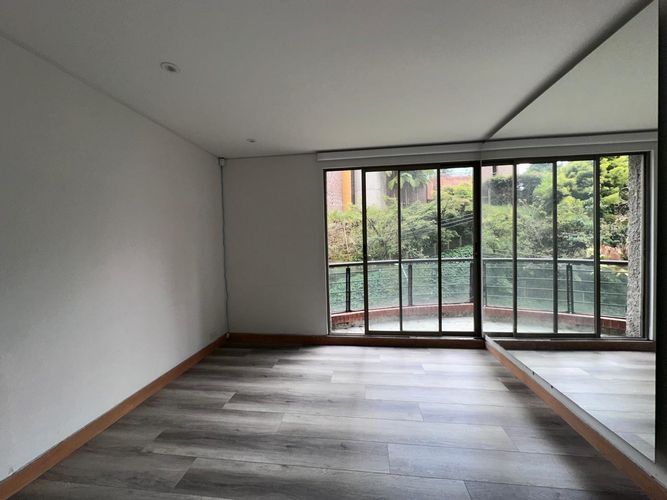 Apartamento en arriendo en Los Balsos, Medellín · foto 4 de 16
