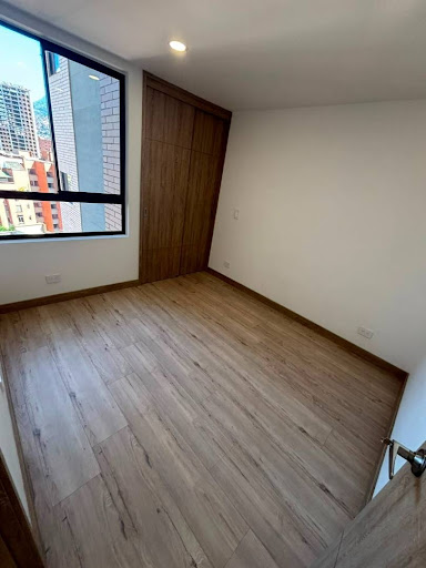 Apartamento en arriendo en Laureles, Medellín · foto 10 de 14