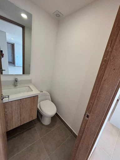 Apartamento en arriendo en Laureles, Medellín · foto 12 de 14