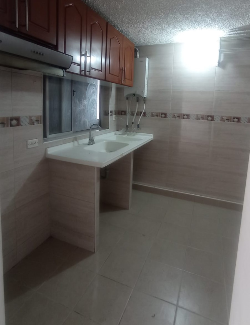 Apartamento en venta en Ismael Perdomo, Bogotá · foto 10 de 10