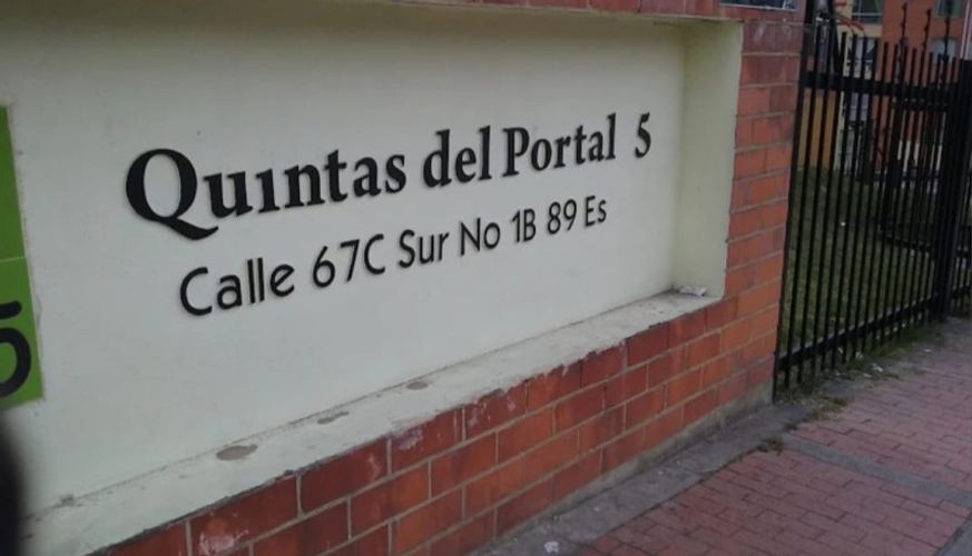 Apartamento de 3 alcobas en venta en La Picota Sur, Bogotá, 52 m² · foto 2 de 14