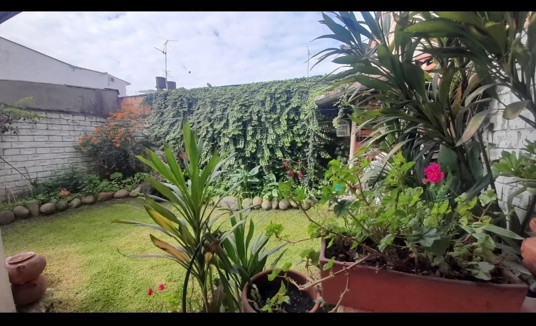 Casa en venta en Engativá, Bogotá · foto 2 de 12