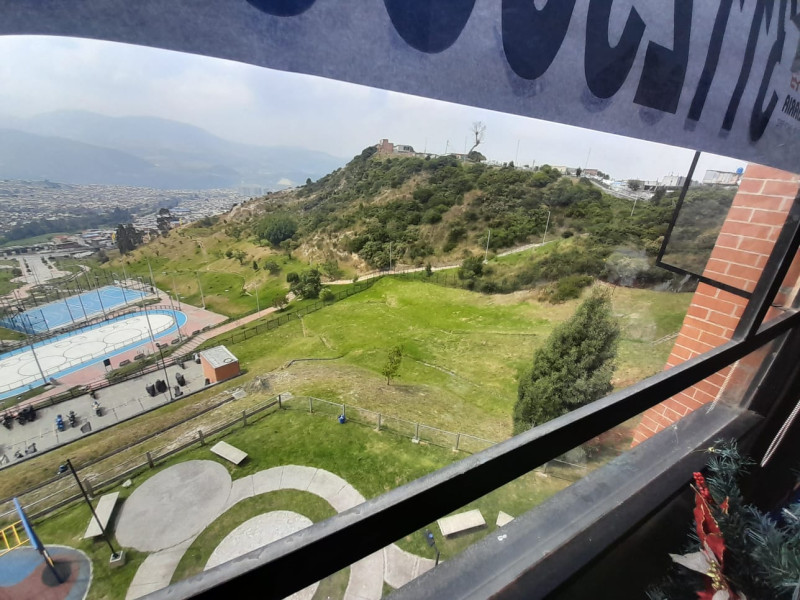Apartamento en venta en La Esperanza Sur, Bogotá · foto 4 de 18