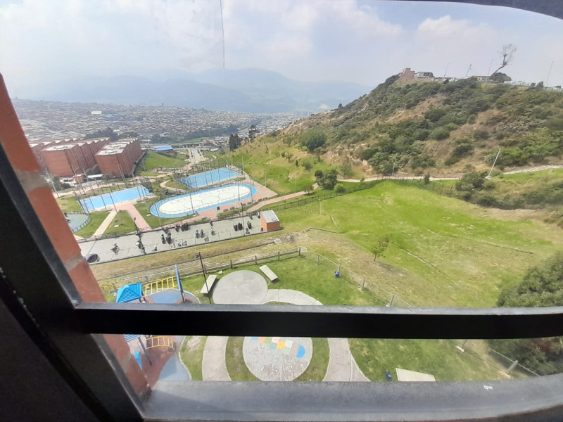 Apartamento en venta en La Esperanza Sur, Bogotá · foto 5 de 18