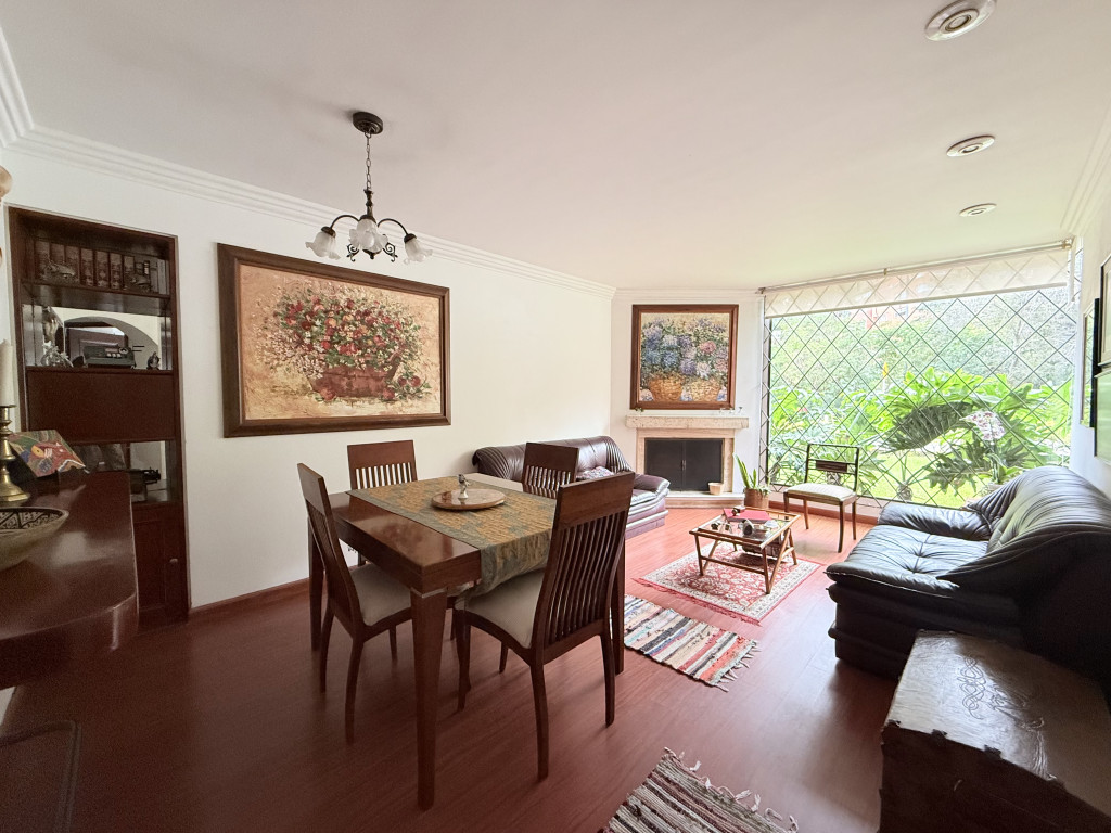 Apartamento en venta en Los Rosales, Bogotá · foto 5 de 19