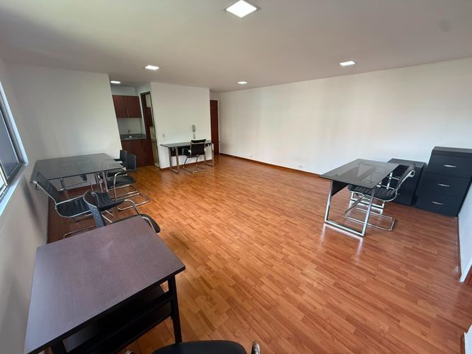 Oficina en arriendo en Transversal Inferior, Medellín, 55 m² · foto 3 de 14
