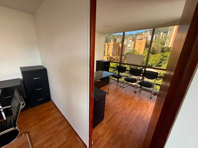 Oficina en arriendo en Transversal Inferior, Medellín, 55 m² · foto 10 de 14