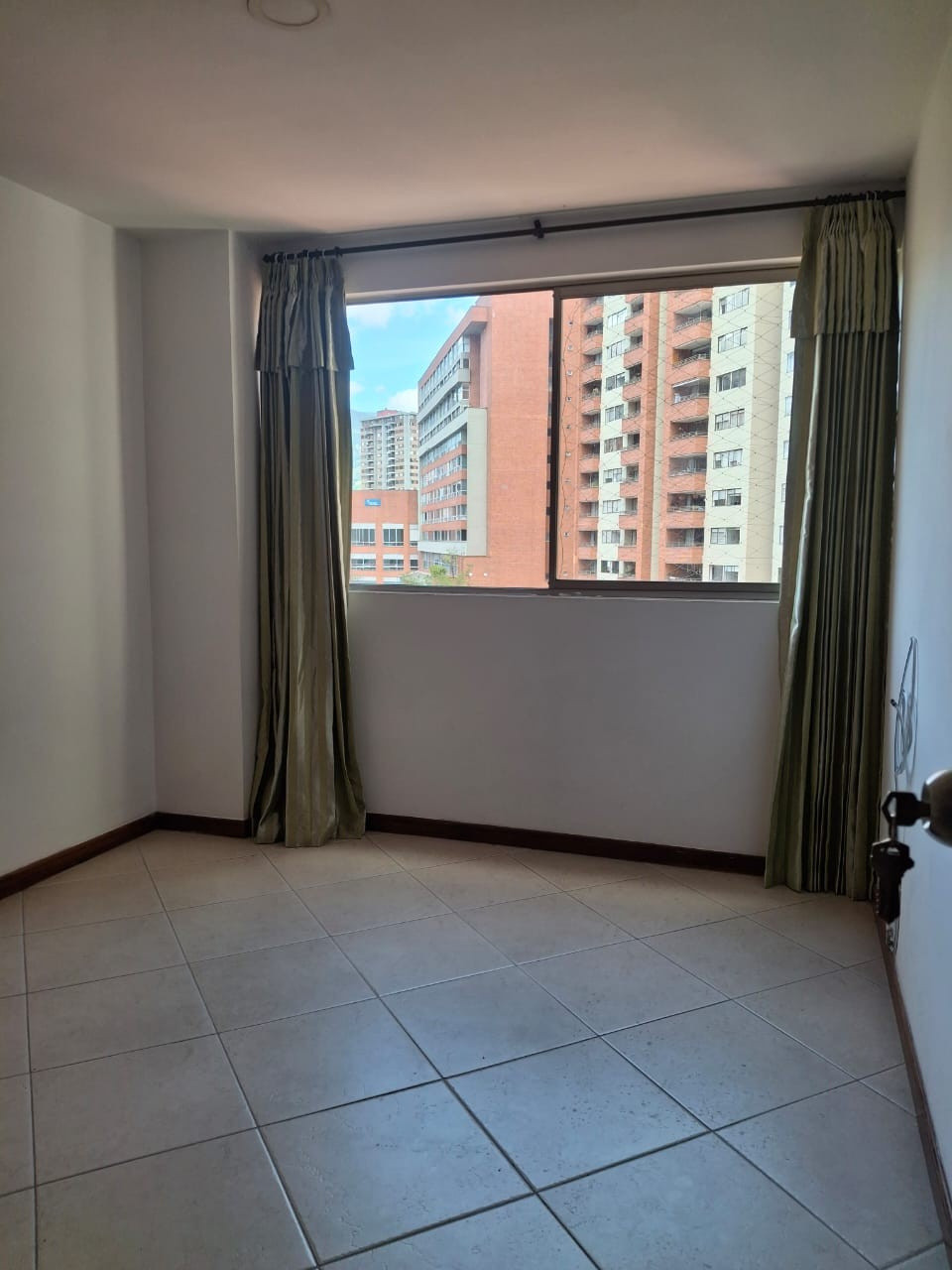 Apartamento en arriendo en Santa Maria De Los Angeles, Medellín · foto 4 de 11