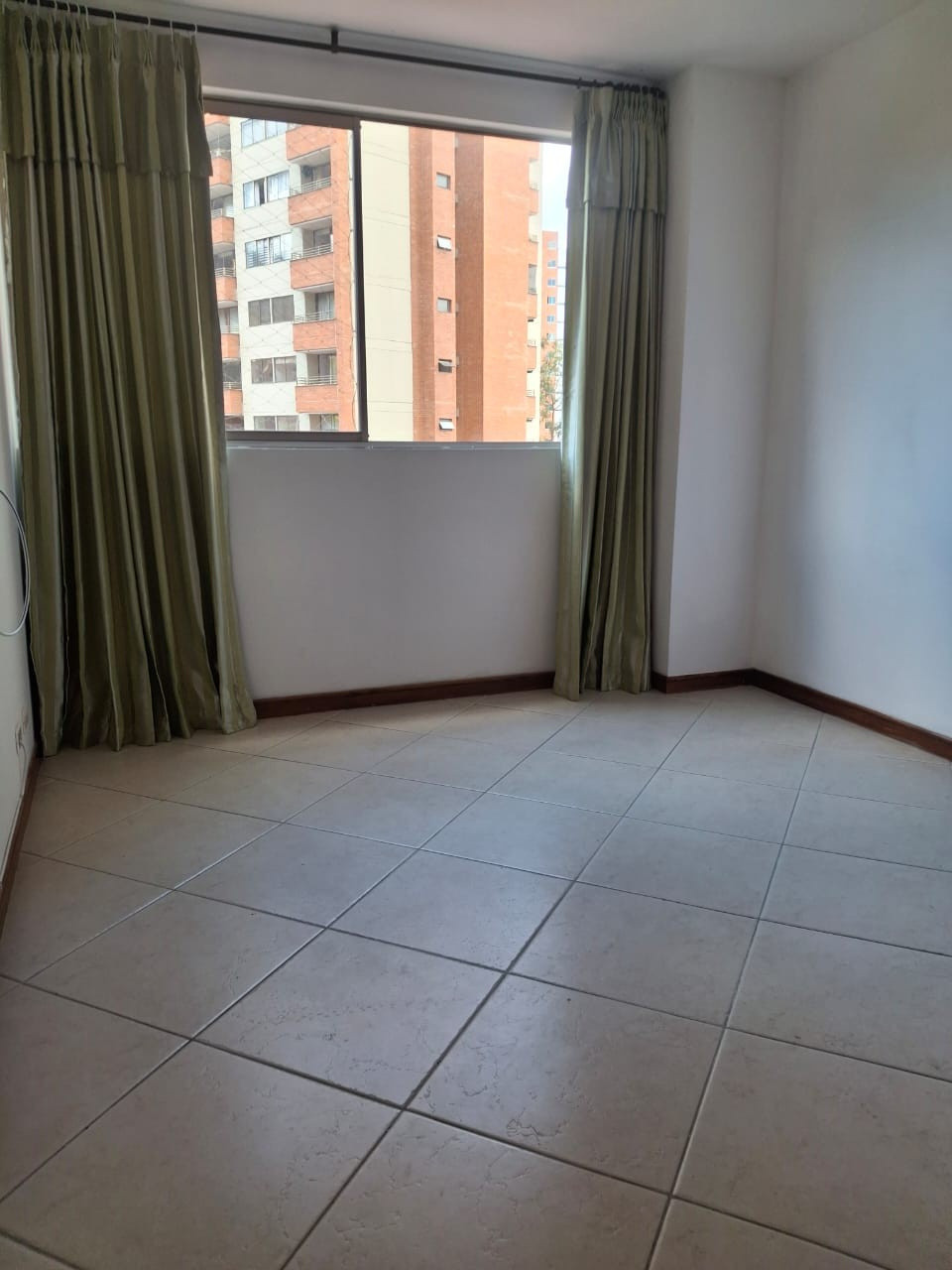 Apartamento en arriendo en Santa Maria De Los Angeles, Medellín · foto 6 de 11