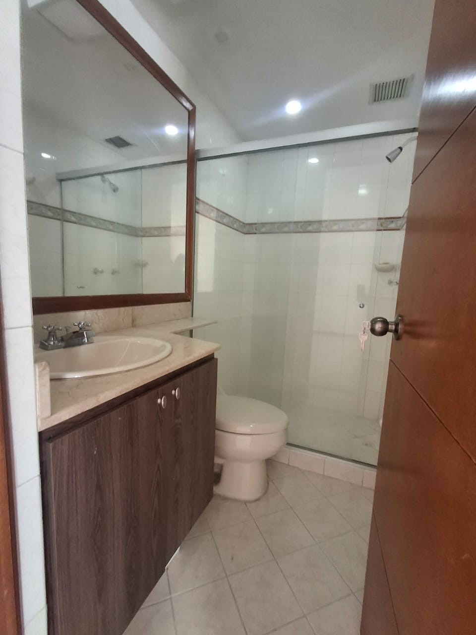 Apartamento en arriendo en Santa Maria De Los Angeles, Medellín · foto 11 de 11