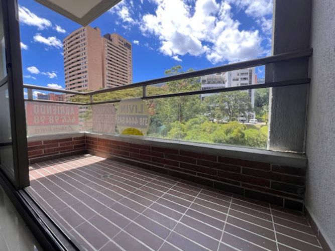 Apartamento de 2 alcobas en arriendo en Loma De Los Gonzalez, Medellín, 80 m² · foto 6 de 16