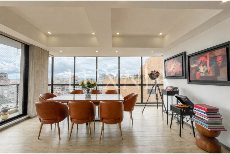 Apartamento en venta en Los Rosales, Bogotá · foto 4 de 18