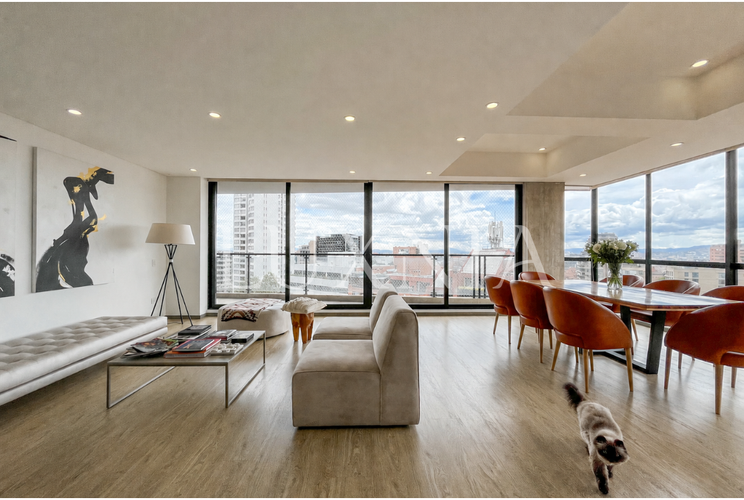 Apartamento en venta en Los Rosales, Bogotá · foto 2 de 18