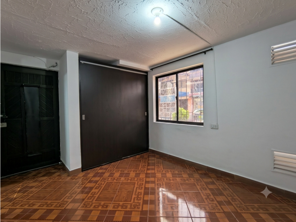 1BR Apartment in Ferrara (40 m²) - 3