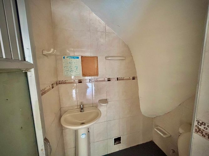 Casa de 2 alcobas en venta en Siete De Agosto, Bogotá, 232 m² · foto 2 de 24