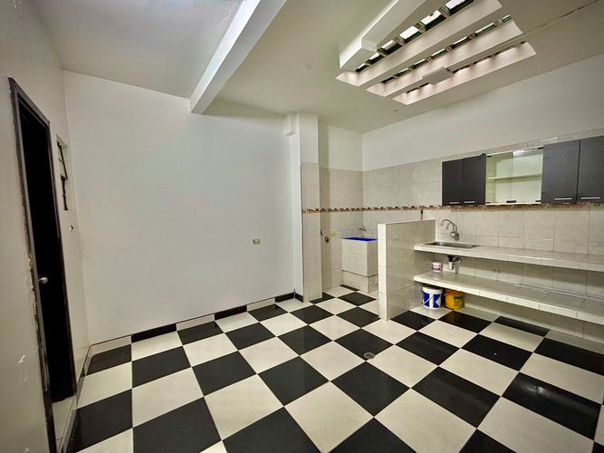 Casa de 2 alcobas en venta en Siete De Agosto, Bogotá, 232 m² · foto 4 de 24