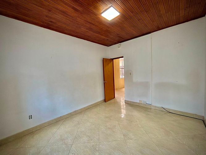 Casa de 2 alcobas en venta en Siete De Agosto, Bogotá, 232 m² · foto 24 de 24