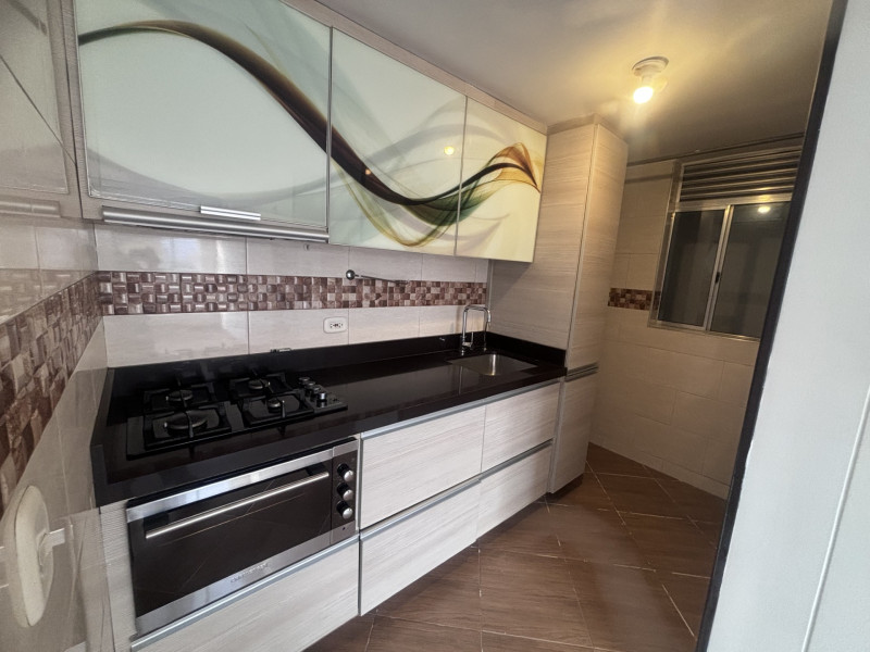 Apartamento en venta en Madelena, Bogotá · foto 9 de 19