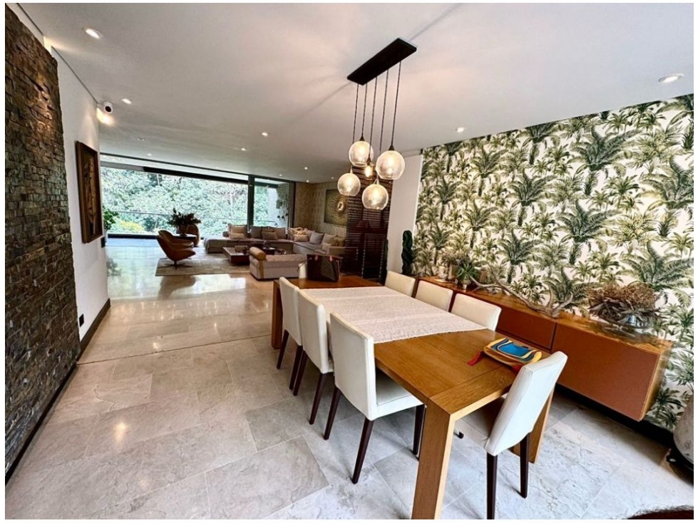 Apartamento en venta en El Poblado, Medellín 3