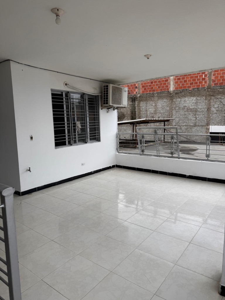 Apartamento en venta en Torcoroma Ii Sc I, Cúcuta · foto 2 de 24