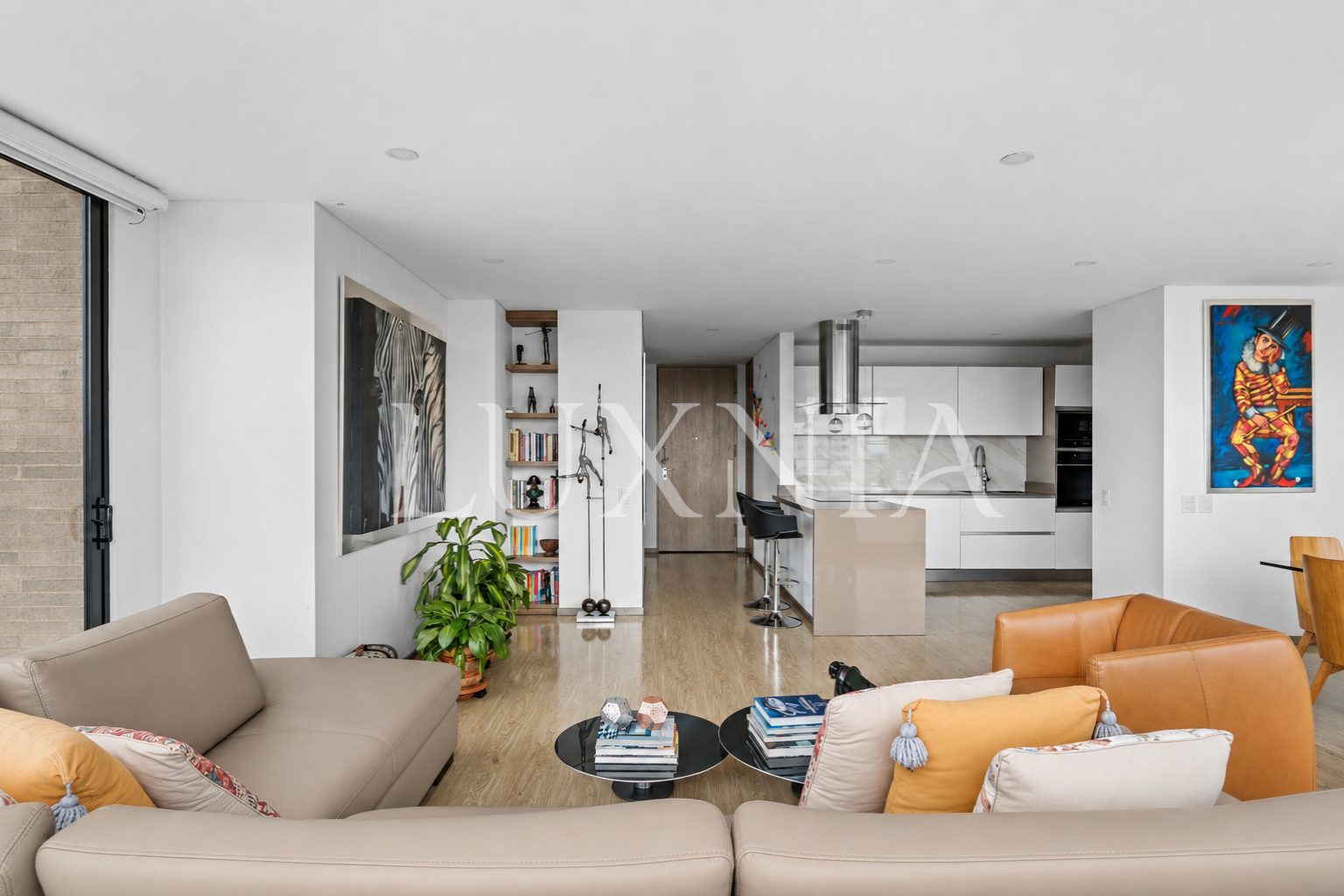 Apartamento en venta en Los Rosales, Bogotá · foto 2 de 20