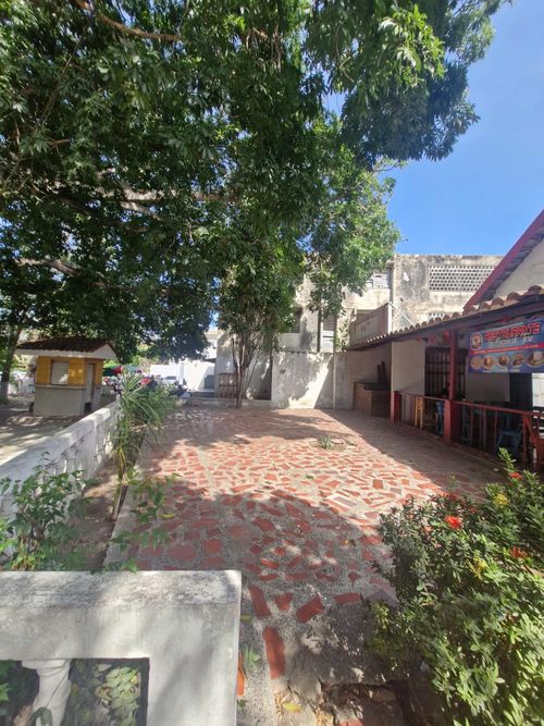 Casa de 4 alcobas en venta en Colombia, Barranquilla, 1000 m² · foto 3 de 7