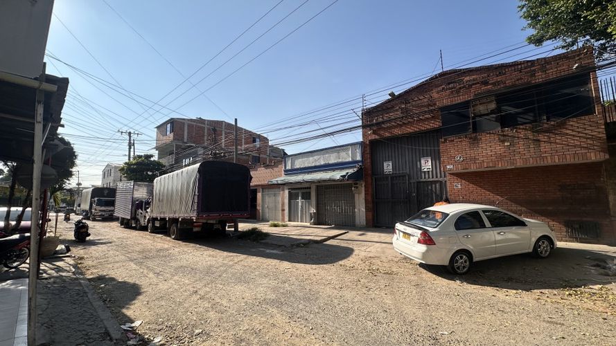 Bodega en arriendo en Santander, Cali, 600 m² · foto 4 de 18
