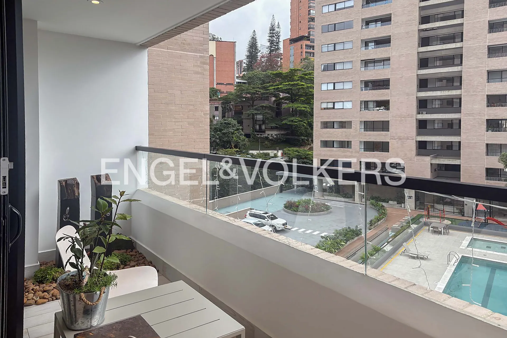 Apartamento en venta en Castropol, Medellín 4