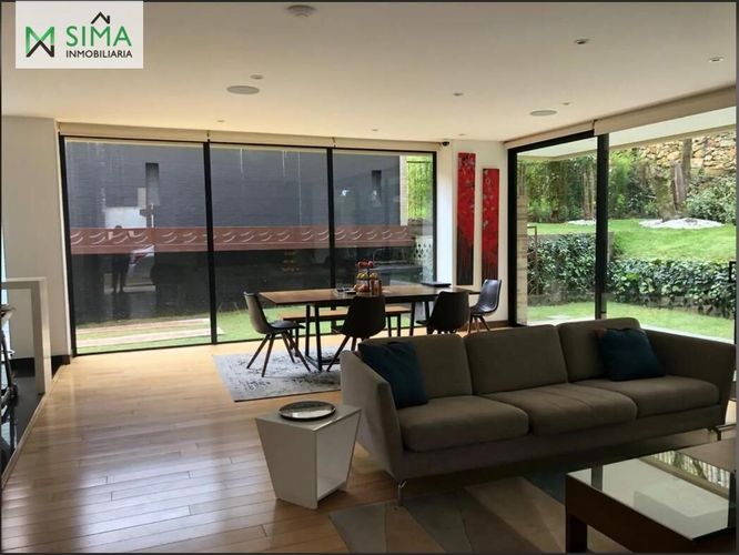Casa de 4 alcobas en venta en Cerros De Suba, Bogotá, 300 m² · foto 4 de 17