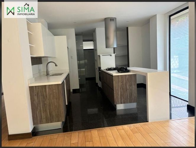 Casa de 4 alcobas en venta en Cerros De Suba, Bogotá, 300 m² · foto 14 de 17