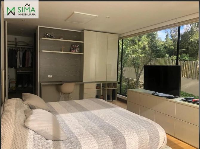 Casa de 4 alcobas en venta en Cerros De Suba, Bogotá, 300 m² · foto 16 de 17