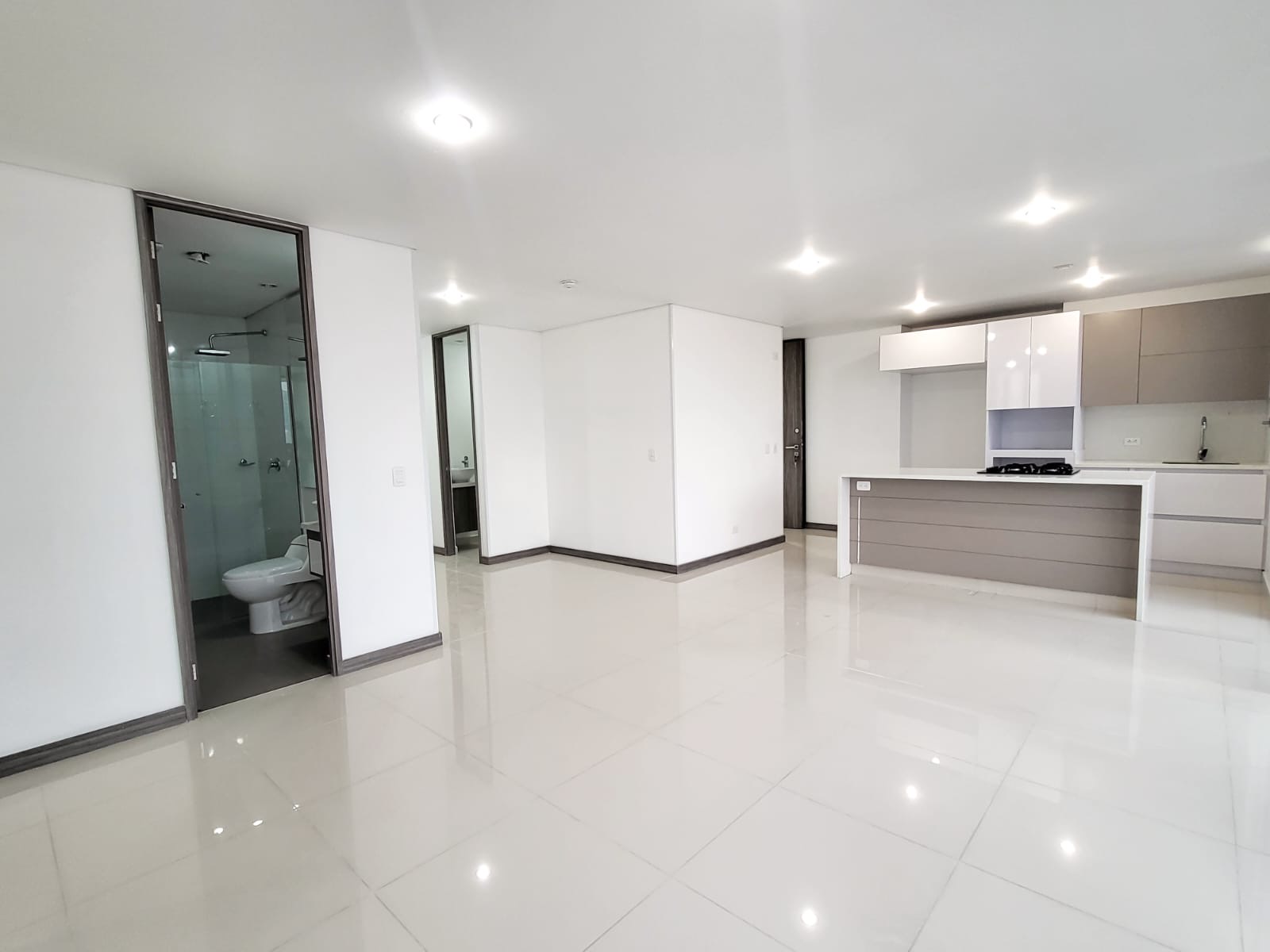 Apartamento en venta en Suramérica, Itagüí · foto 5 de 24