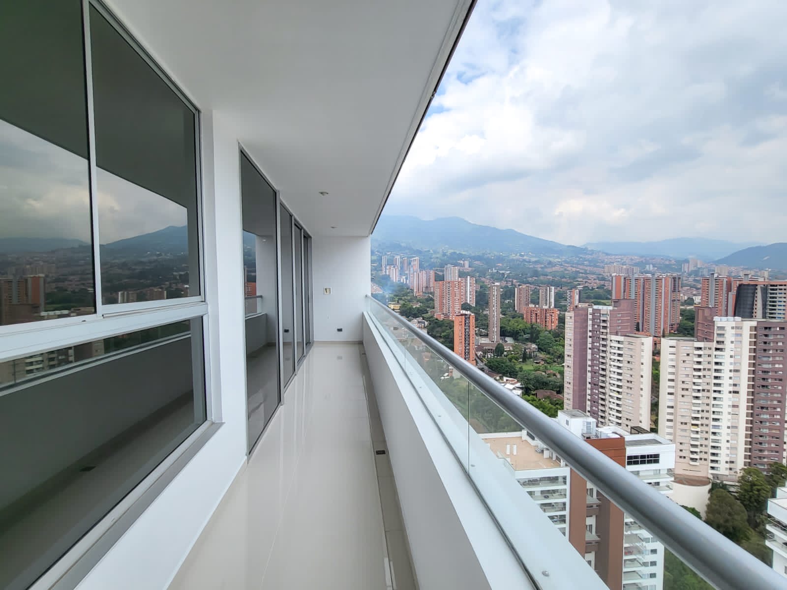 Apartamento en venta en Suramérica, Itagüí · foto 12 de 24