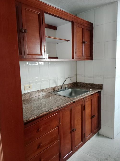 Apartamento en venta en Ciudad Capri, Cali · foto 2 de 8