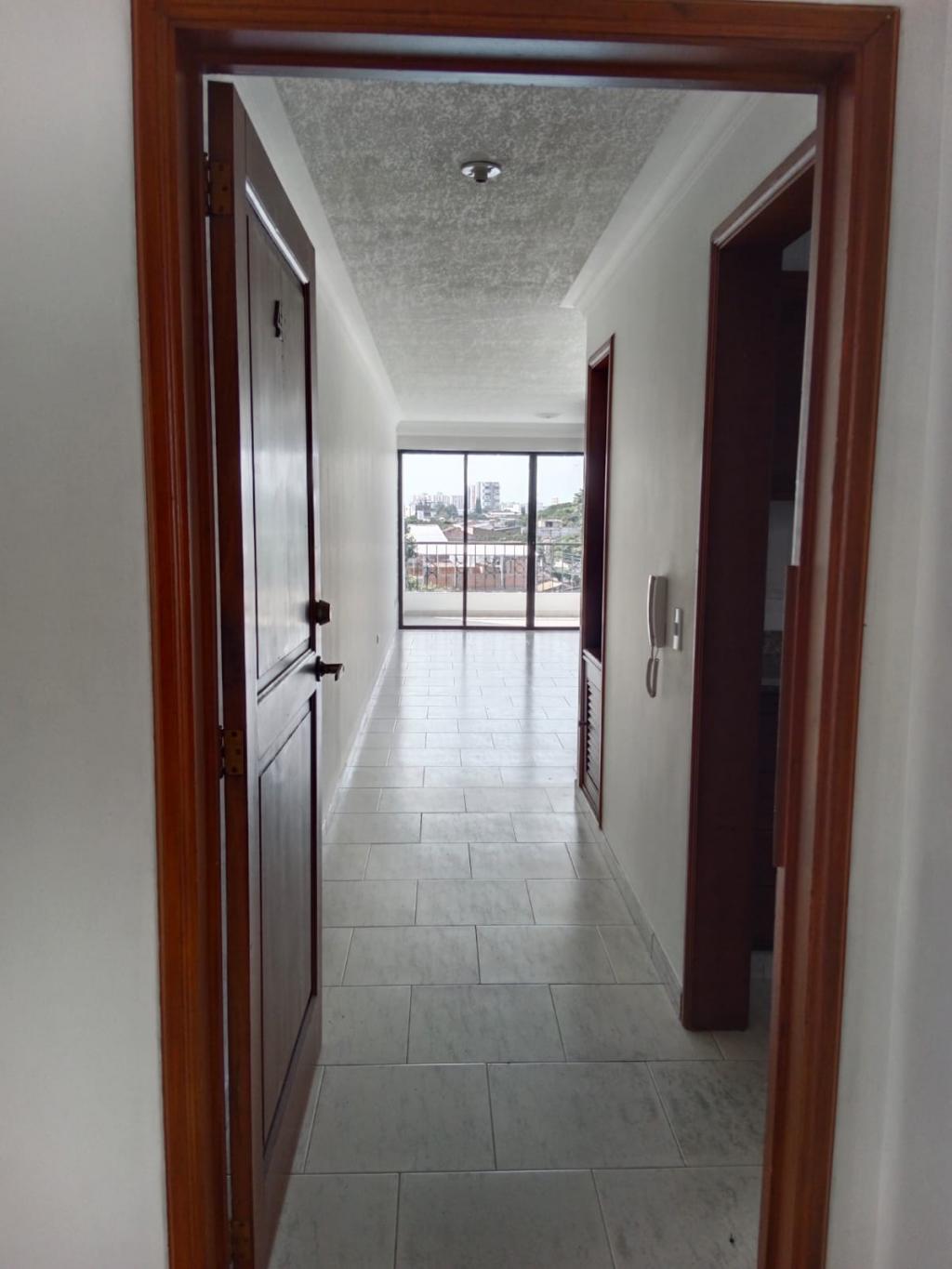Apartamento en venta en Ciudad Capri, Cali · foto 5 de 8