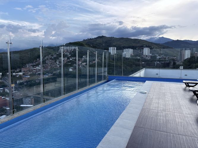 Apartamento de 3 alcobas en venta en Bellavista, Cali, 161 m² · foto 16 de 19
