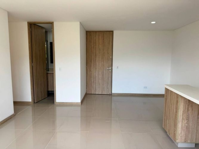 Apartamento de 3 alcobas en arriendo en Monteazul, Sabaneta, 76 m² · foto 2 de 16