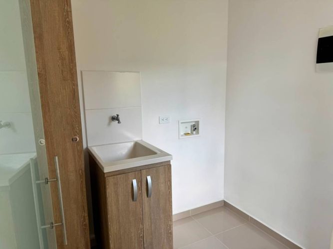 Apartamento de 3 alcobas en arriendo en Monteazul, Sabaneta, 76 m² · foto 5 de 16