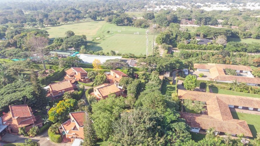 Lote en venta en Pance, Cali, 1652 m² · foto 2 de 9