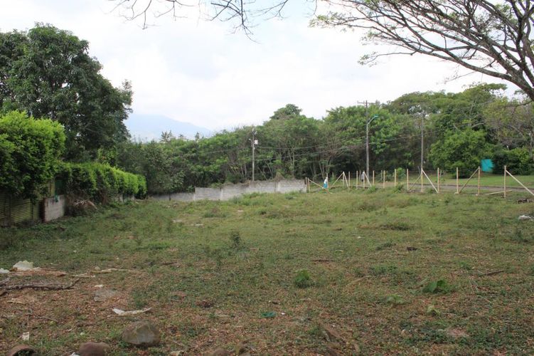 Lote en venta en Pance, Cali, 1652 m² · foto 5 de 9