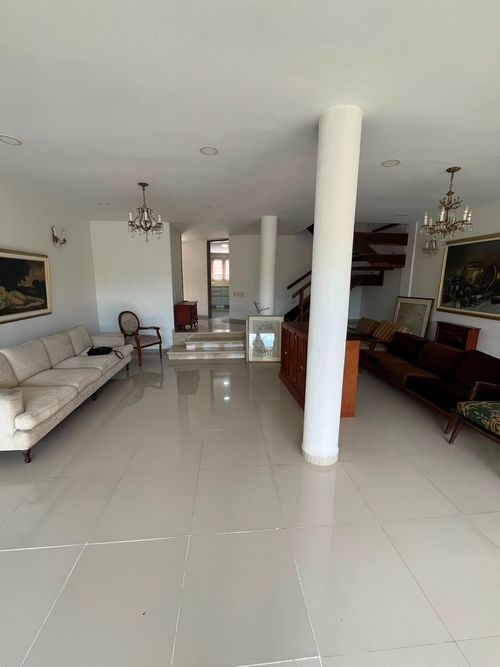 Casa de 4 alcobas en venta en Pan De Azucar, Bucaramanga, 250 m² · foto 3 de 18