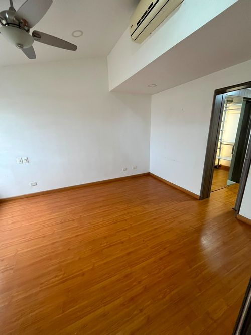 Casa de 4 alcobas en venta en Pan De Azucar, Bucaramanga, 250 m² · foto 13 de 18