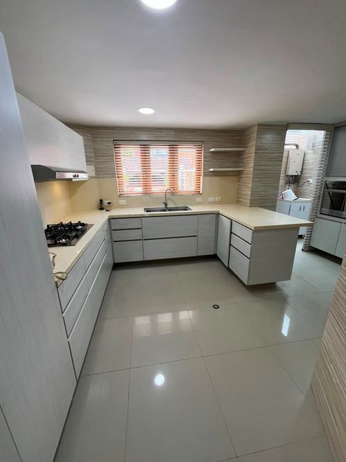 Casa de 4 alcobas en venta en Pan De Azucar, Bucaramanga, 250 m² · foto 6 de 18