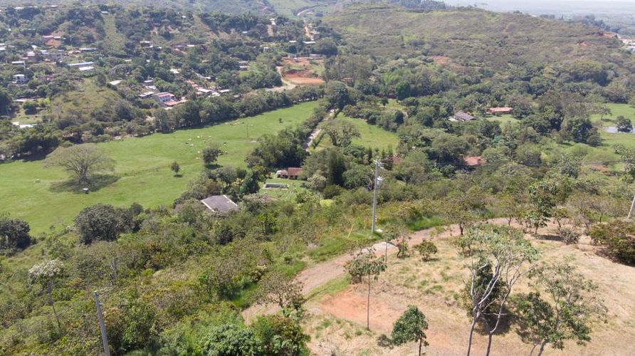 Lote en venta en Potrerito, Jamundí, 3006 m² · foto 8 de 18