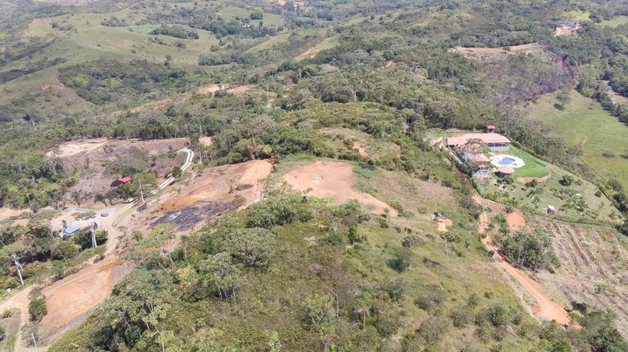 Lote en venta en Potrerito, Jamundí, 3006 m² · foto 10 de 18